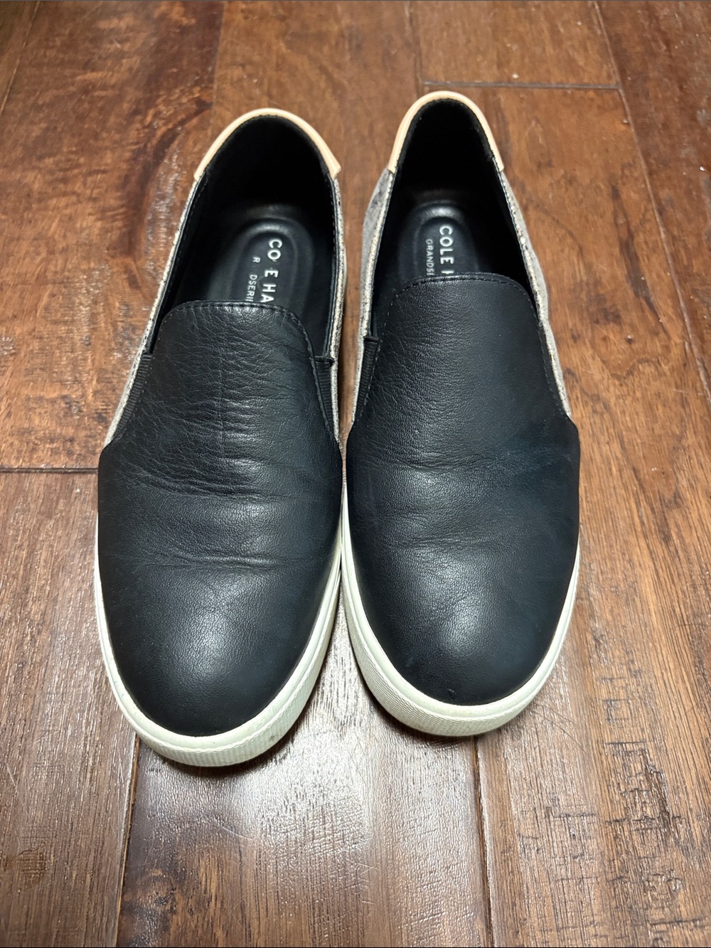 Cole Haan Black Leather Slip-On Sneakers w/metallic snake print Accents size: 7